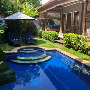 https://villa-ariana.hotelsseminyak.net